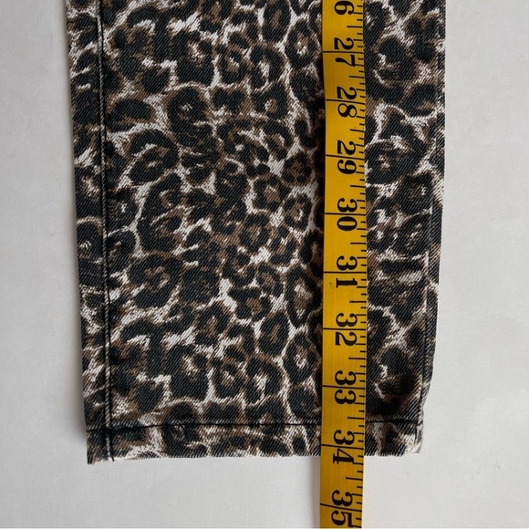 Authentic Icon Leopard Print Women's Jeans Size 29 - Picture 7 of 9